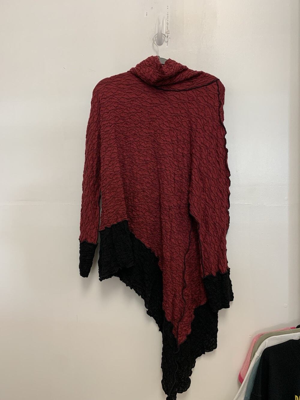 Noblu Funky Art Lagenlook Red Textured Stitched Asymmetric Tunic Top Size L